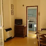 Monterosso 81 *