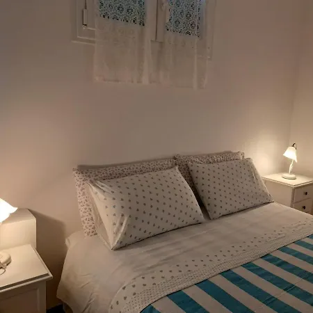 Monterosso 81 * Μοντερόσο αλ Μάρε