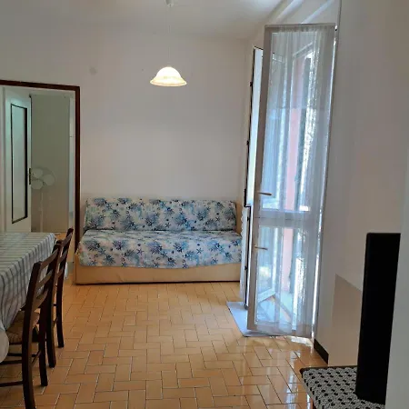 Monterosso 81